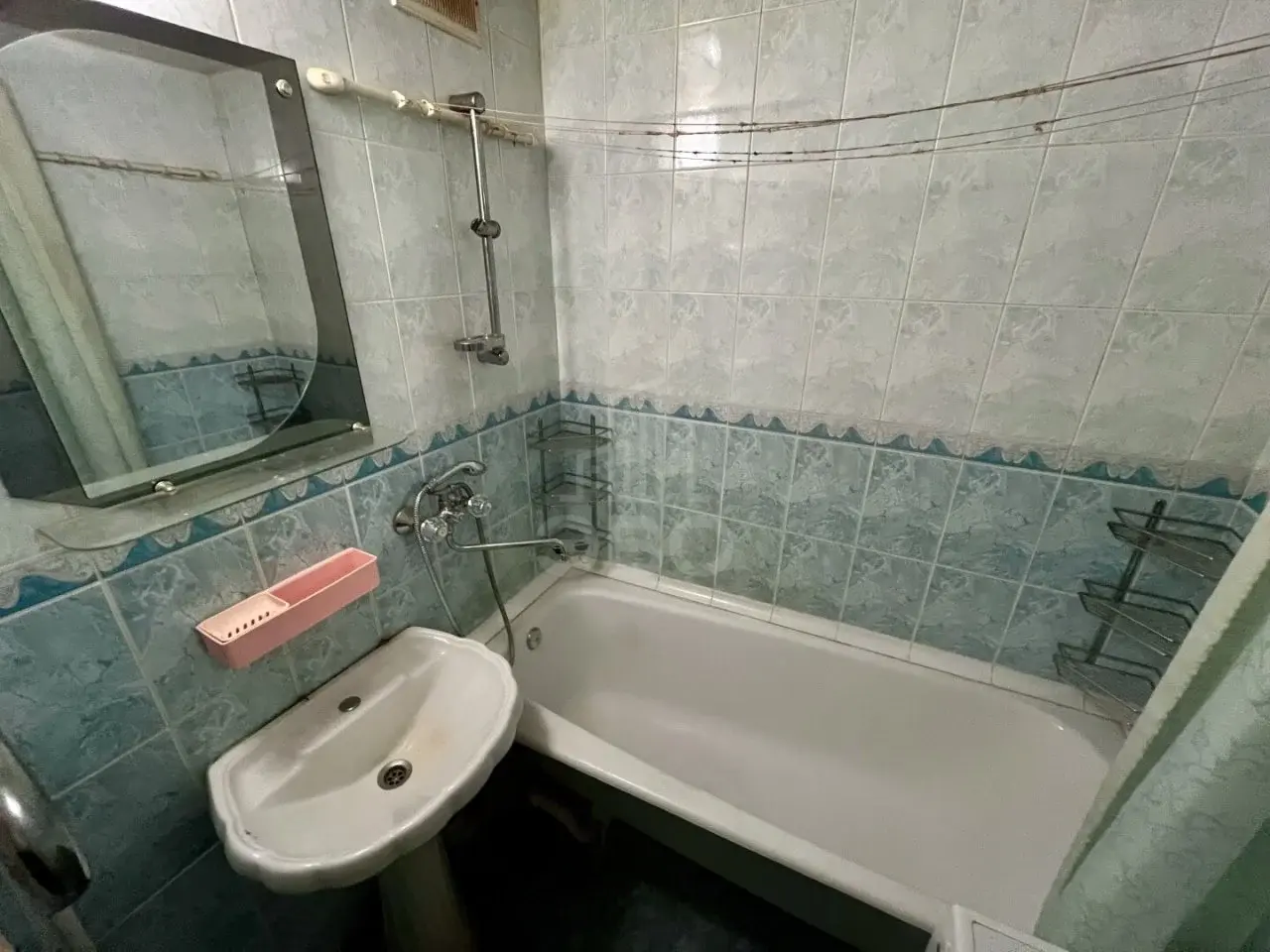 трехкомнатная квартира в Санкт-Петербурге по адресу: Ботаническая ул., 6, к 2
