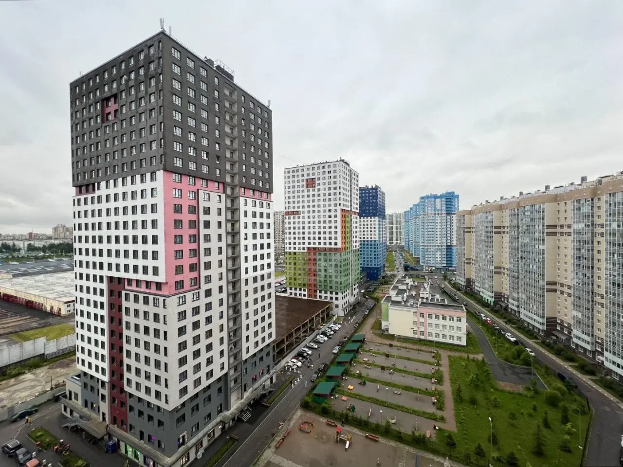 однокомнатная квартира в Санкт-Петербурге по адресу: Михаила Дудина ул., 12