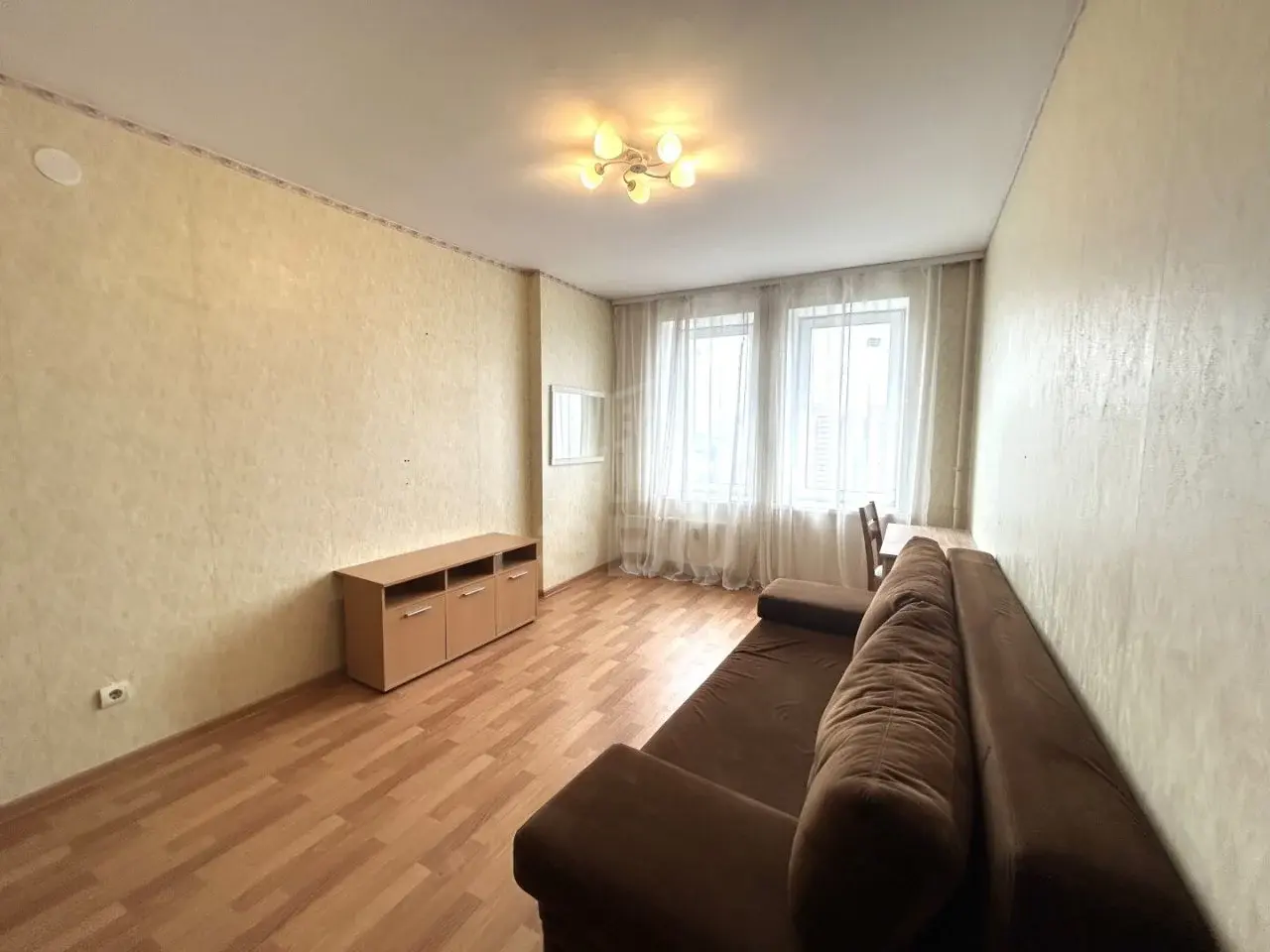 двухкомнатная квартира в Санкт-Петербурге по адресу: Фёдора Абрамова ул., 15