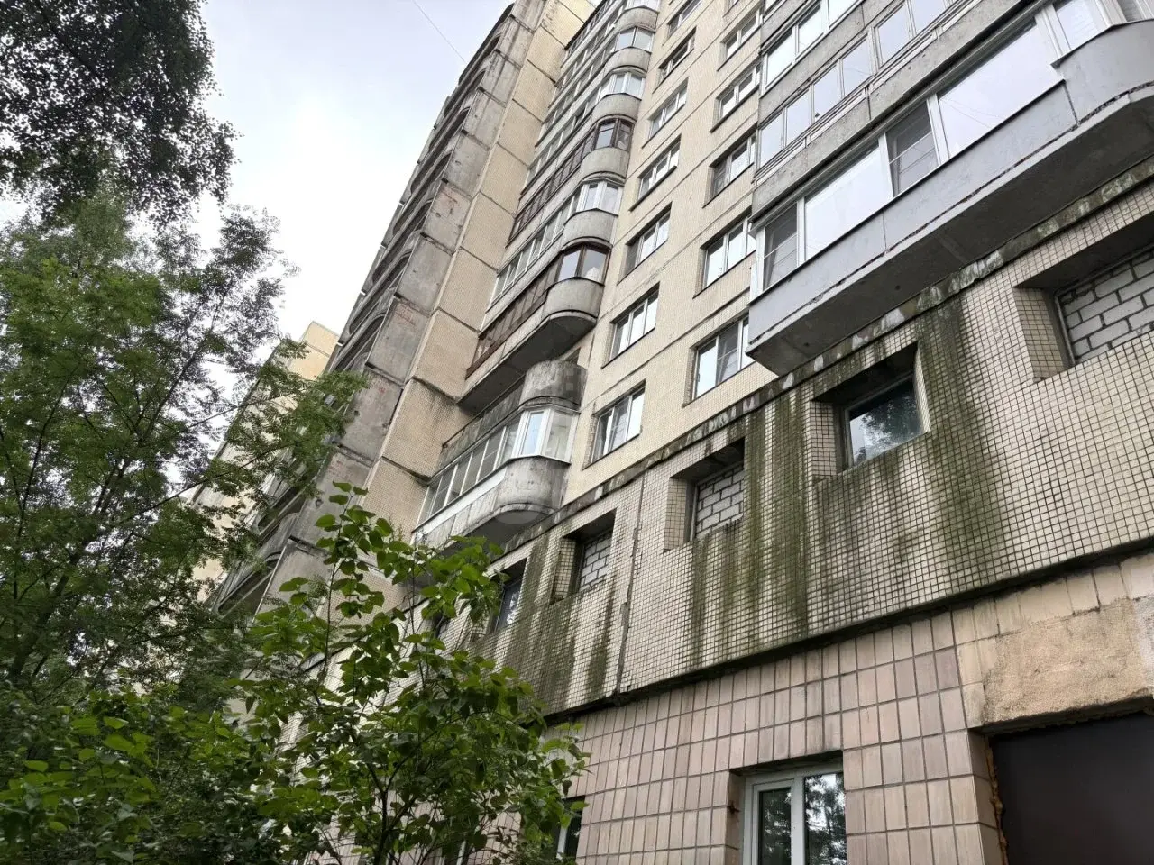 двухкомнатная квартира в Санкт-Петербурге по адресу: Энгельса проспект, 141/36