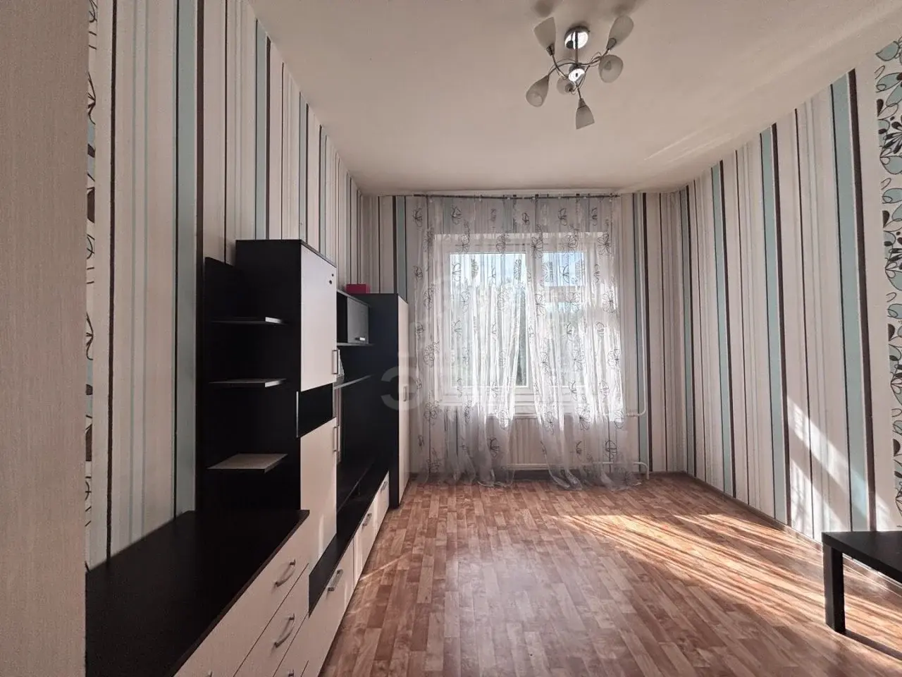 двухкомнатная квартира в Санкт-Петербурге по адресу: Королёва проспект, 2