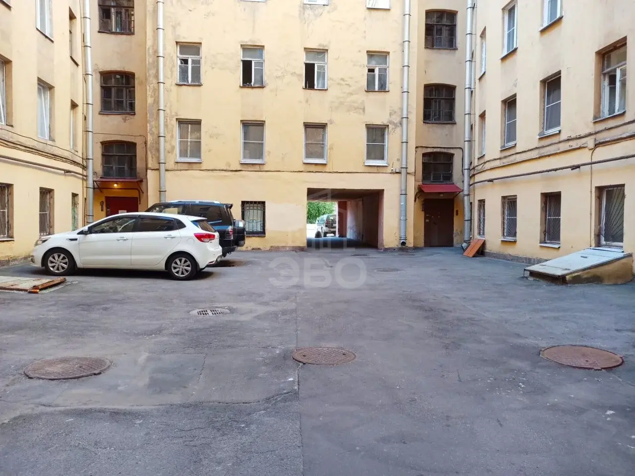 студия в Санкт-Петербурге по адресу: Угловой пер., 7