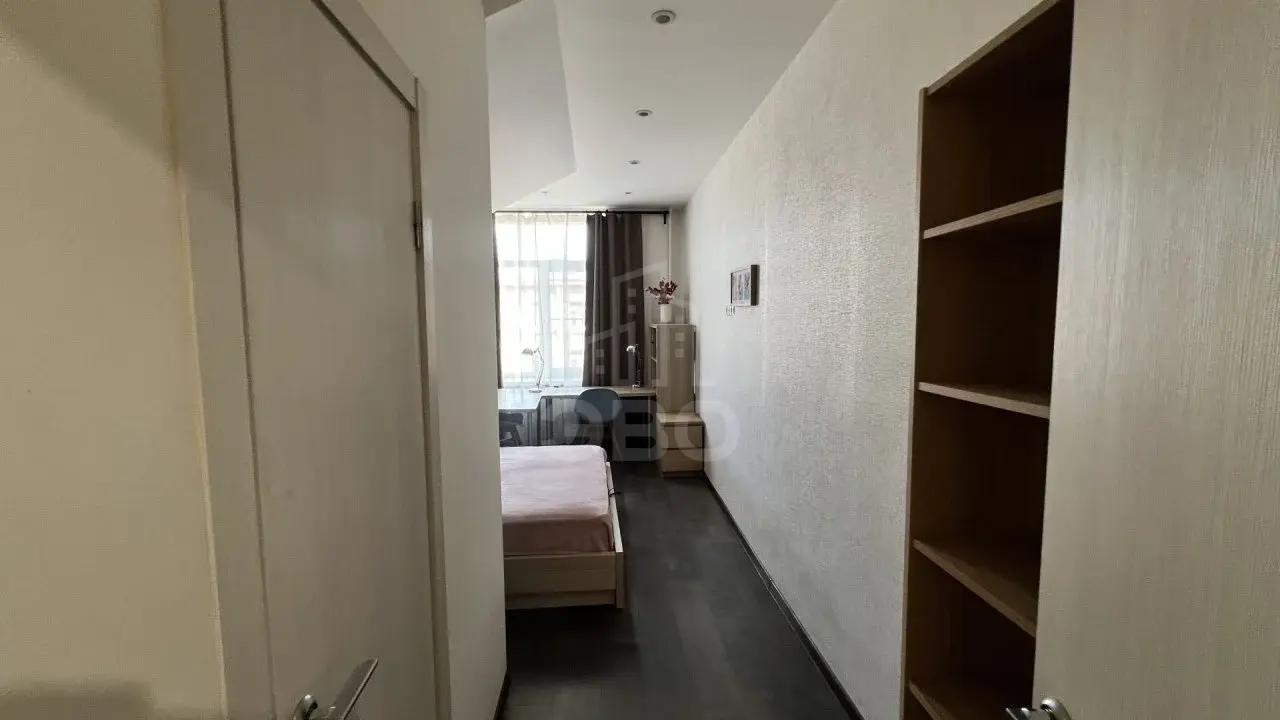 трехкомнатная квартира в Санкт-Петербурге по адресу: Бабушкина ул., 85