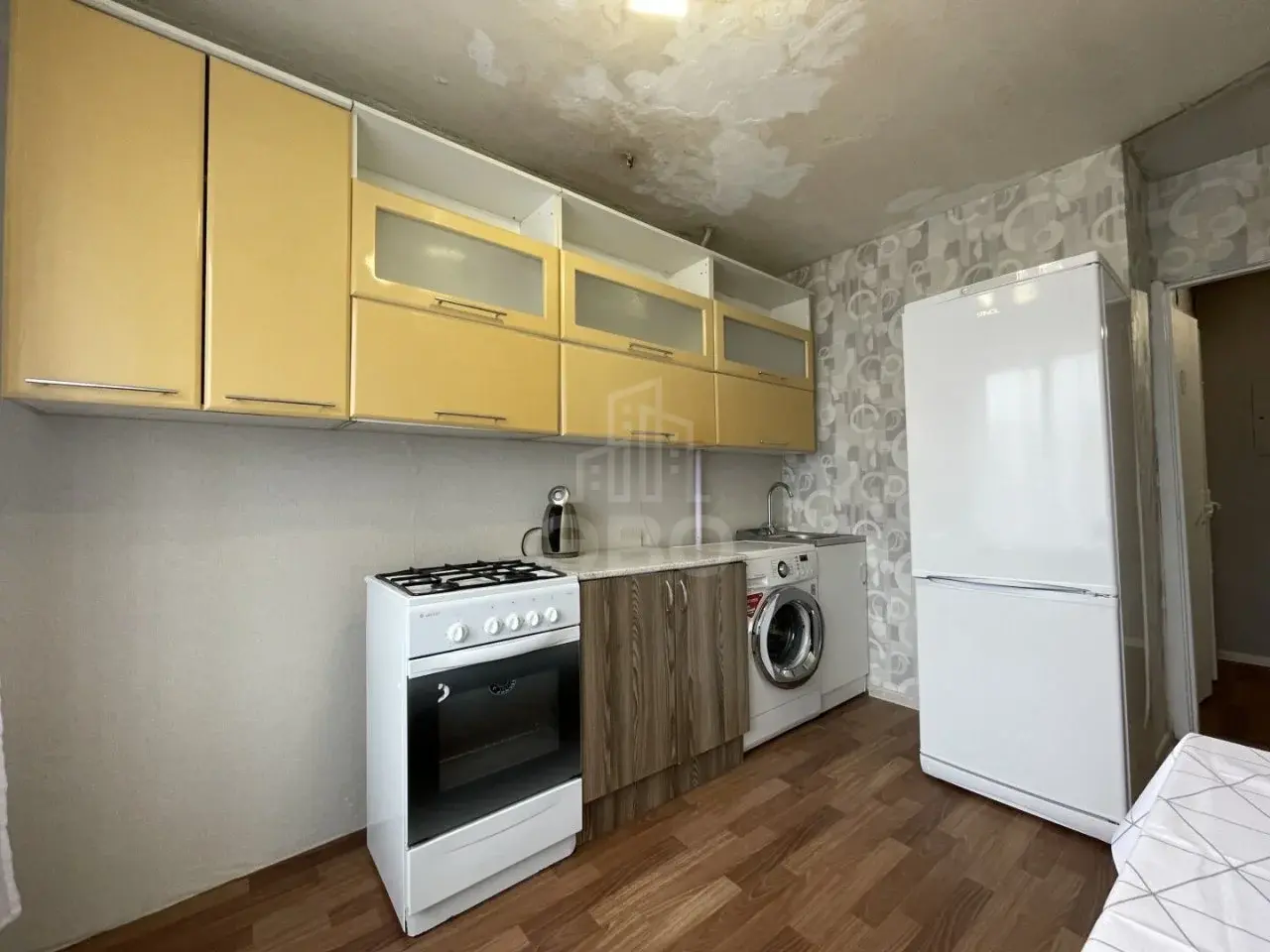 двухкомнатная квартира в Санкт-Петербурге по адресу: Славы проспект, 16