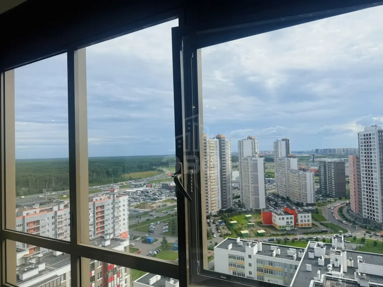 студия в Ленинградской области по адресу: Английская ул., 3, к 3