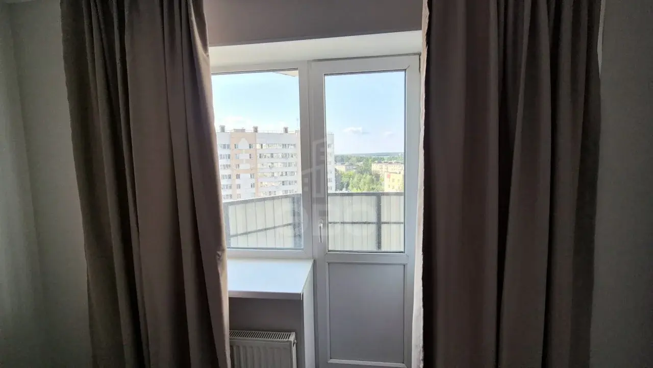трехкомнатная квартира в Санкт-Петербурге по адресу: Тихоокеанская ул., 14, к 1