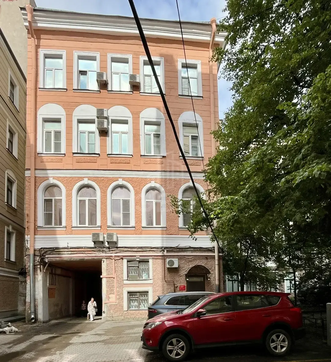 коммерция в Санкт-Петербурге по адресу: Каменноостровский проспект, 24