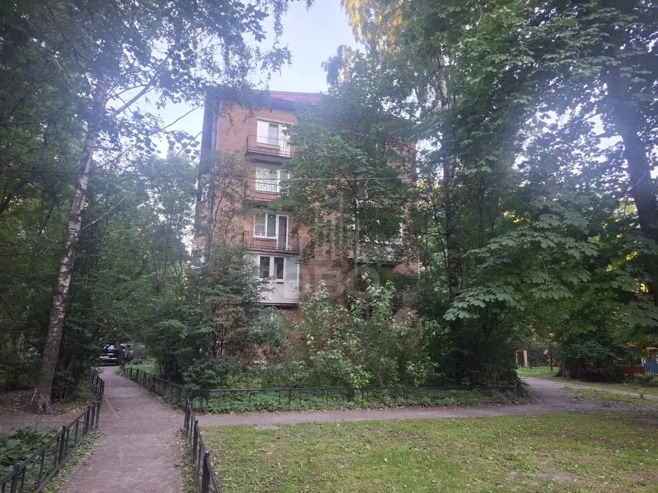 однокомнатная квартира в Санкт-Петербурге по адресу: Карбышева ул., 4, к 2