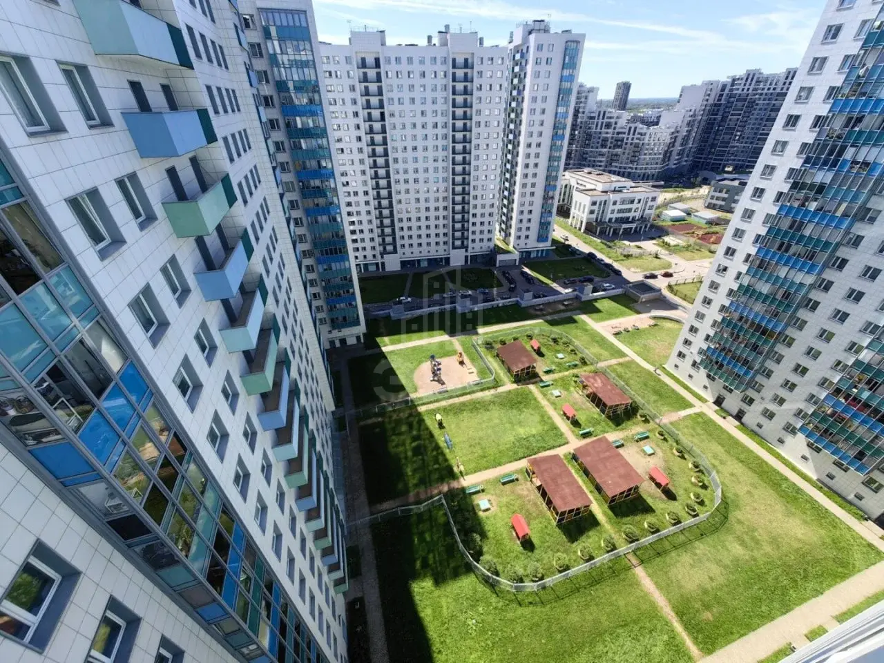 двухкомнатная квартира в Санкт-Петербурге по адресу: Героев проспект, 25, к 1, строение 1