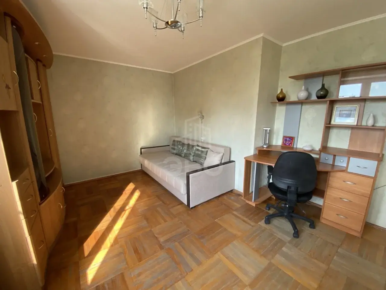 двухкомнатная квартира в Санкт-Петербурге по адресу: Новаторов б-р., 102