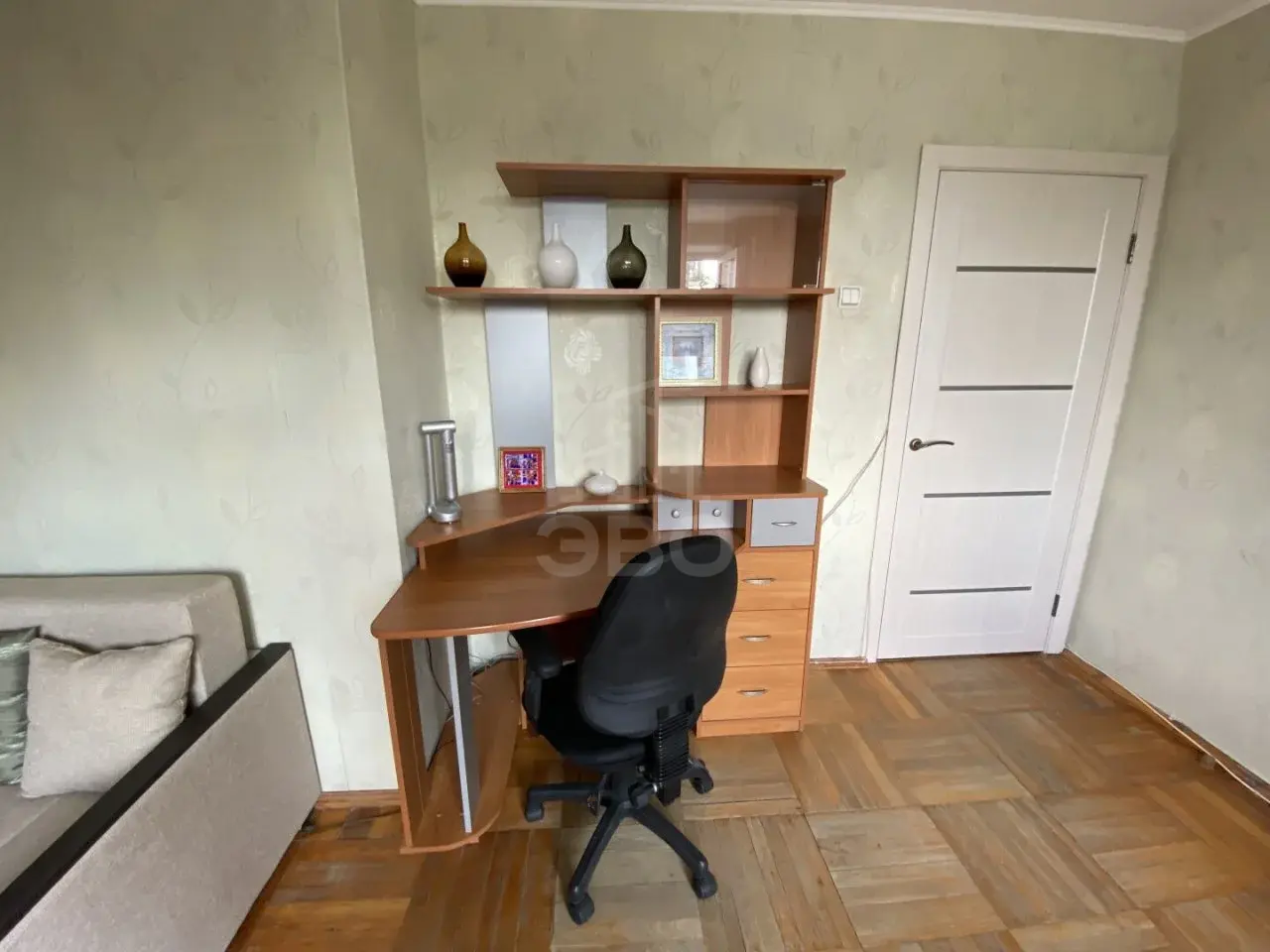 двухкомнатная квартира в Санкт-Петербурге по адресу: Новаторов б-р., 102