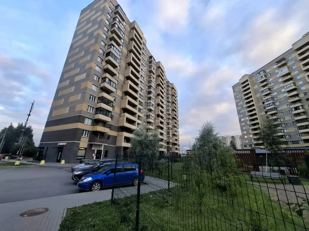 однокомнатная квартира в Ленинградской области по адресу: Шоссе в Лаврики ул., 68, к 1