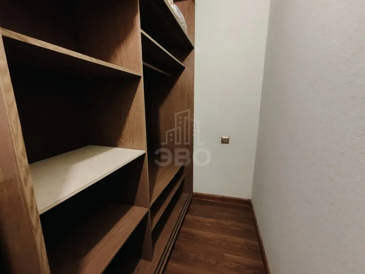двухкомнатная квартира в Санкт-Петербурге по адресу: Константина Заслонова ул., 20