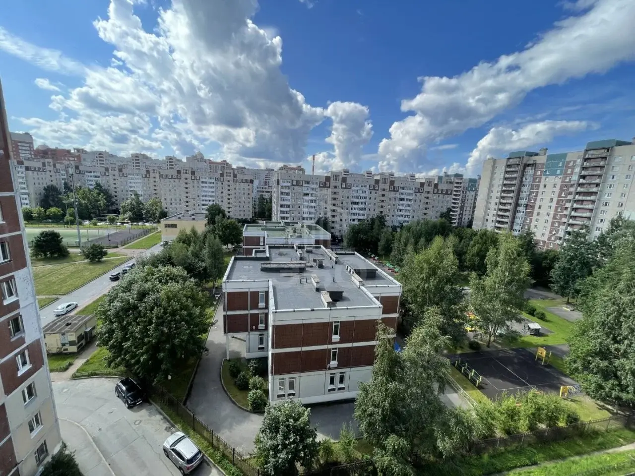 однокомнатная квартира в Санкт-Петербурге по адресу: Камышовая ул., 6