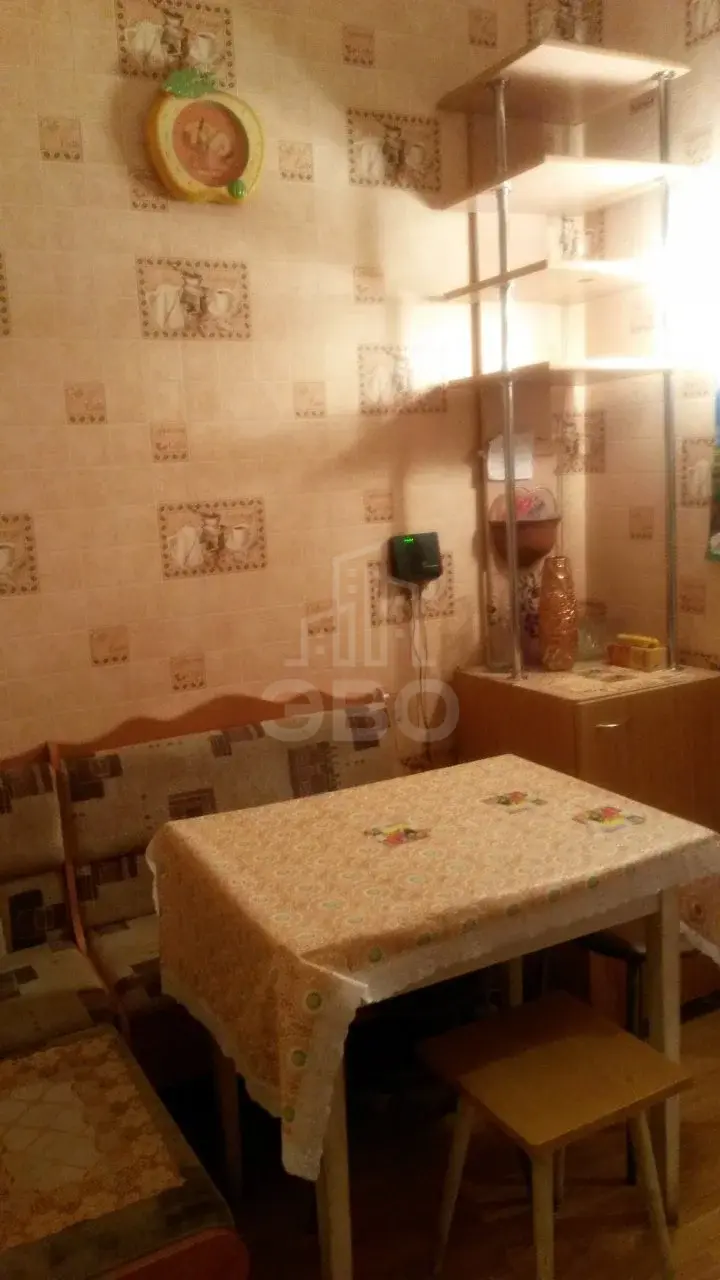 трехкомнатная квартира в Санкт-Петербурге по адресу: Мытнинская ул., 22