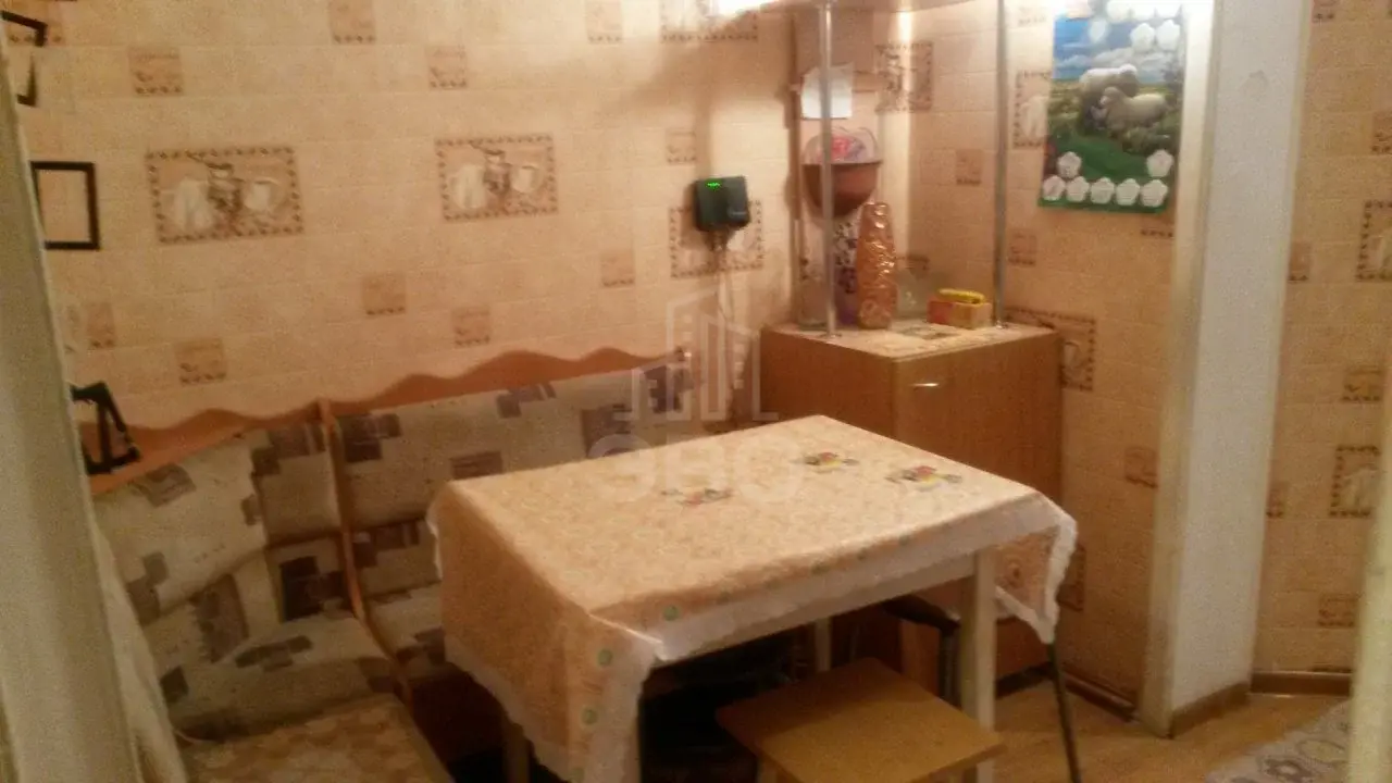 трехкомнатная квартира в Санкт-Петербурге по адресу: Мытнинская ул., 22