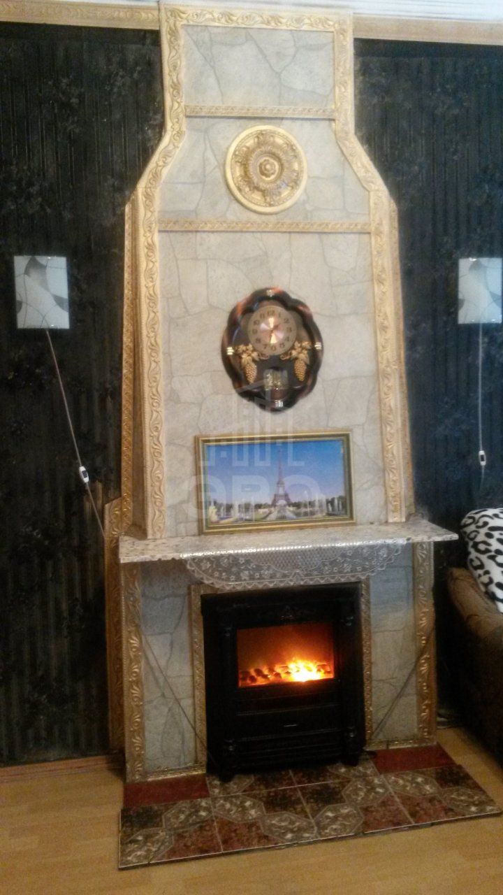 трехкомнатная квартира в Санкт-Петербурге по адресу: Мытнинская ул., 22