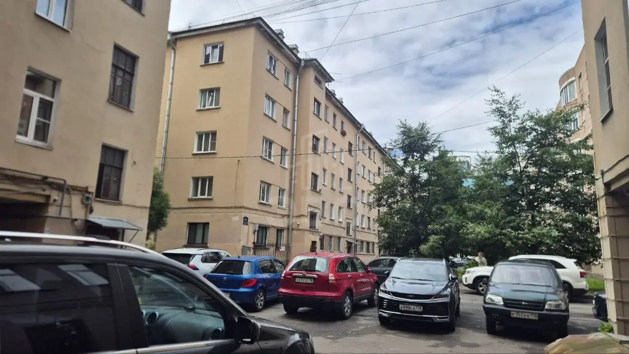 комната в Санкт-Петербурге по адресу: 18-я В.О. линия, 25