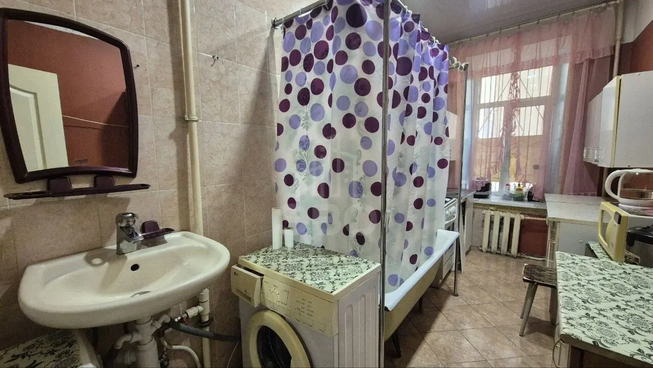 комната в Санкт-Петербурге по адресу: 18-я В.О. линия, 25