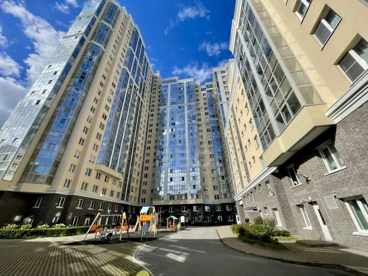 студия в Санкт-Петербурге по адресу: Оптиков ул., 37
