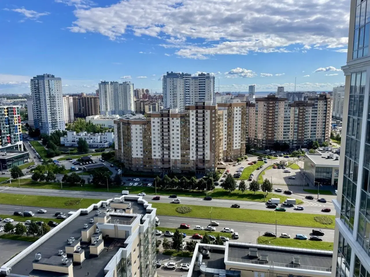 студия в Санкт-Петербурге по адресу: Оптиков ул., 37