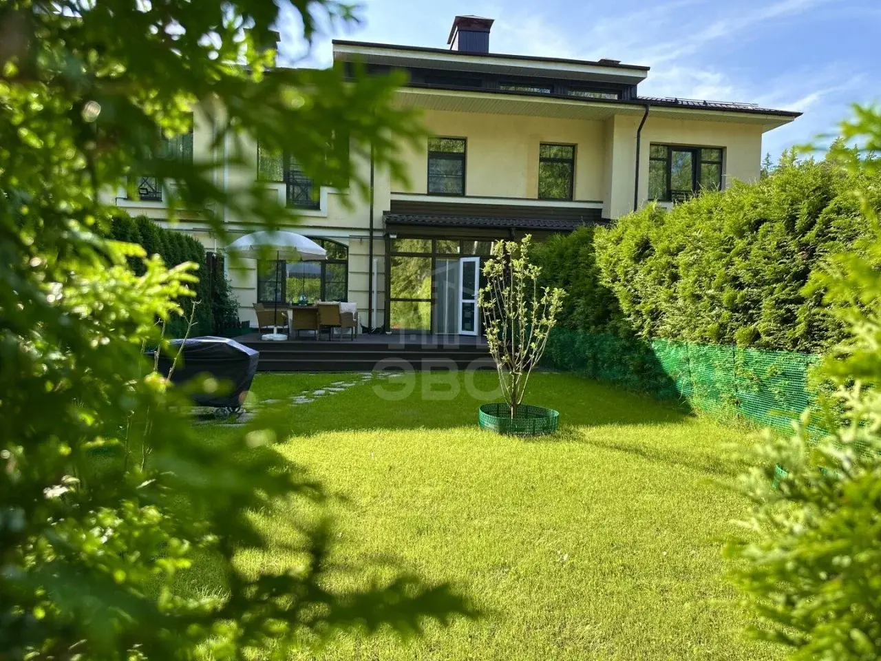 загородная недвижимость в Санкт-Петербурге по адресу: Зеленогорское ш., 8, к 3