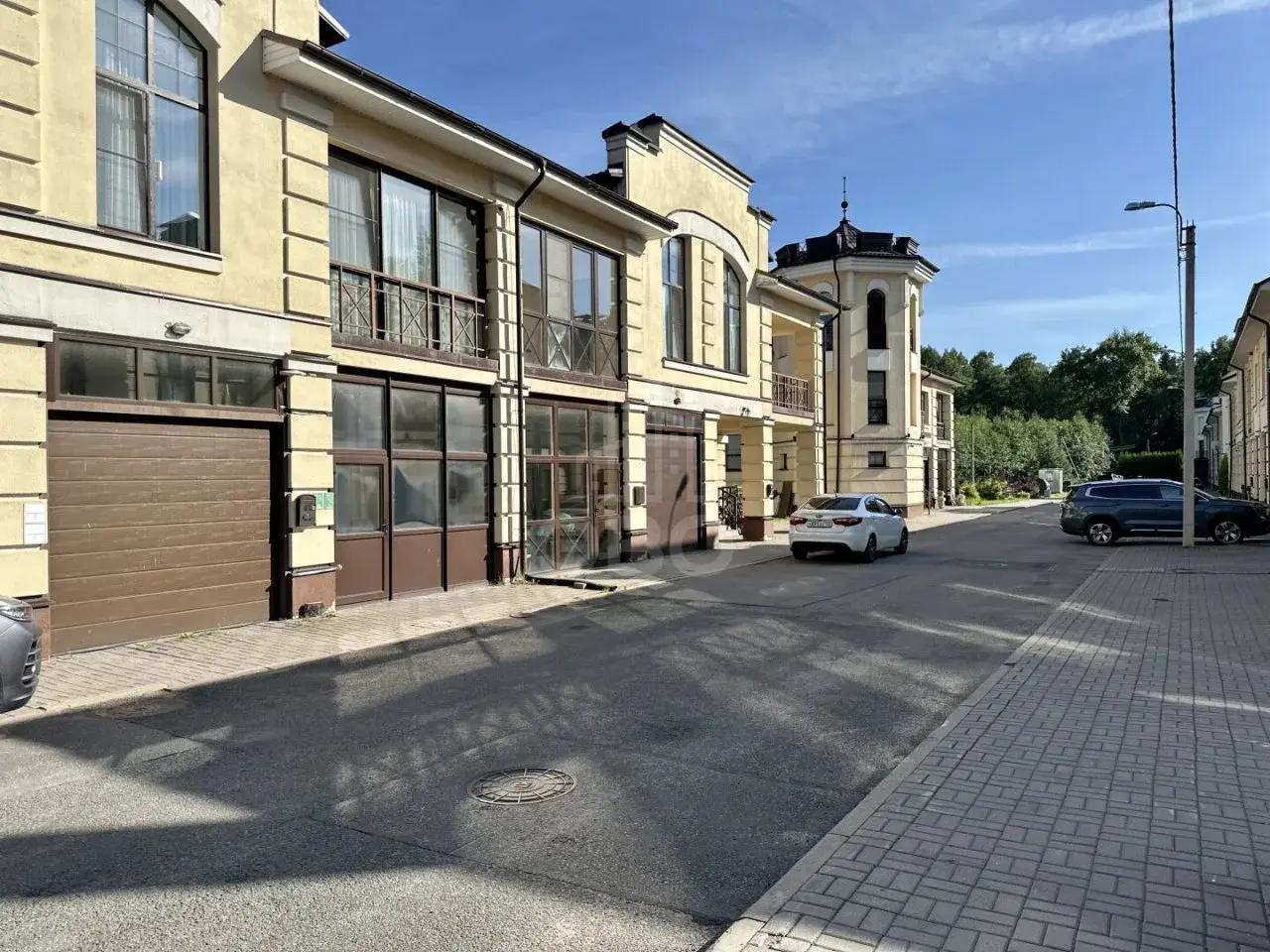 загородная недвижимость в Санкт-Петербурге по адресу: Зеленогорское ш., 8, к 3