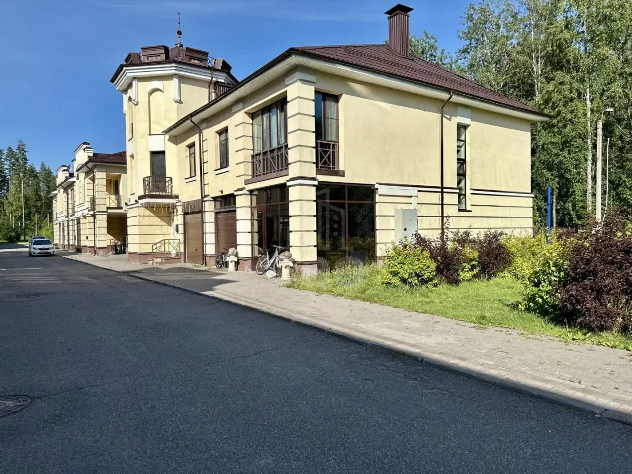 загородная недвижимость в Санкт-Петербурге по адресу: Зеленогорское ш., 8, к 3