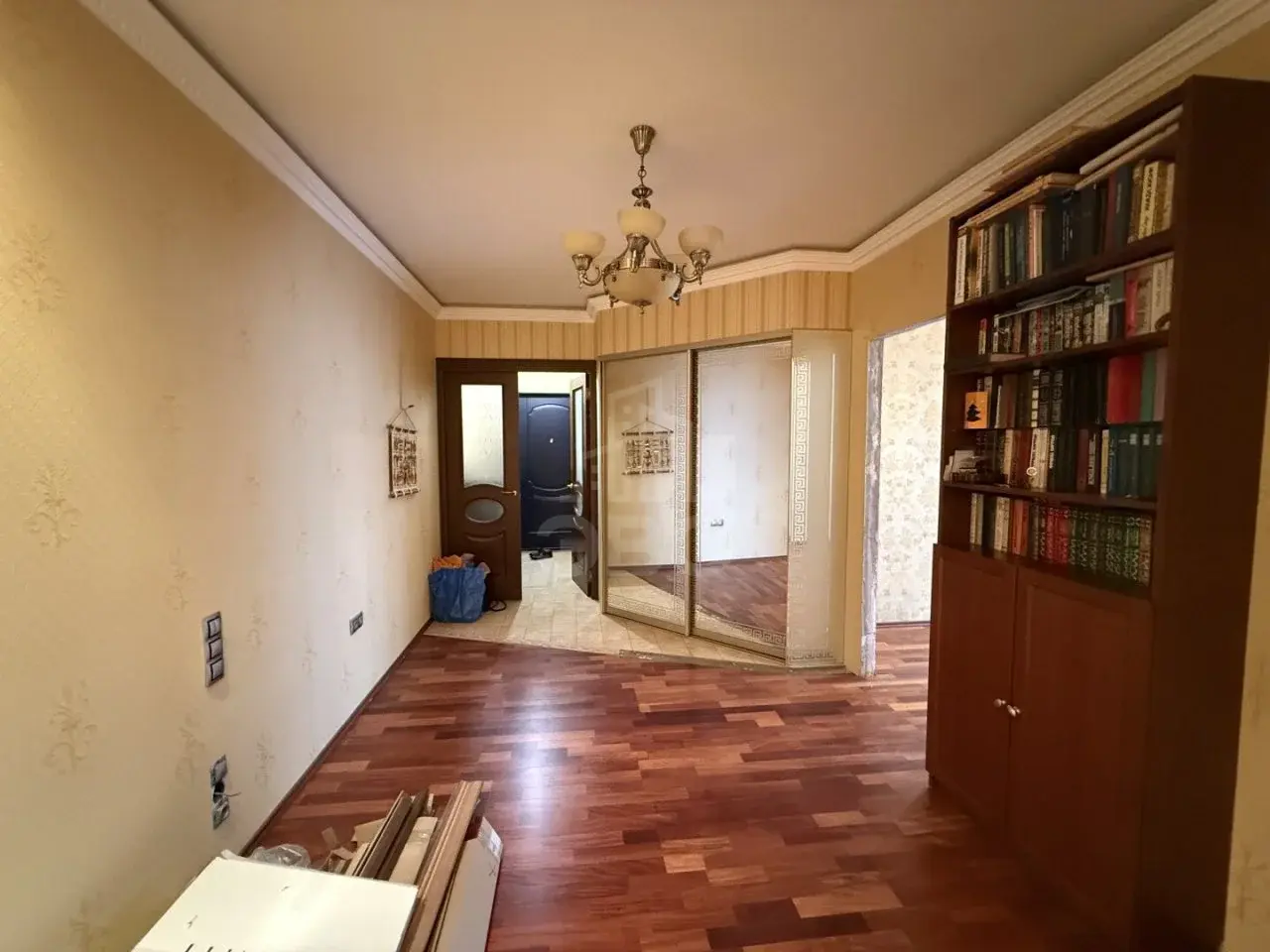 трехкомнатная квартира в Санкт-Петербурге по адресу: Заневский проспект, 32, к 3, литера А