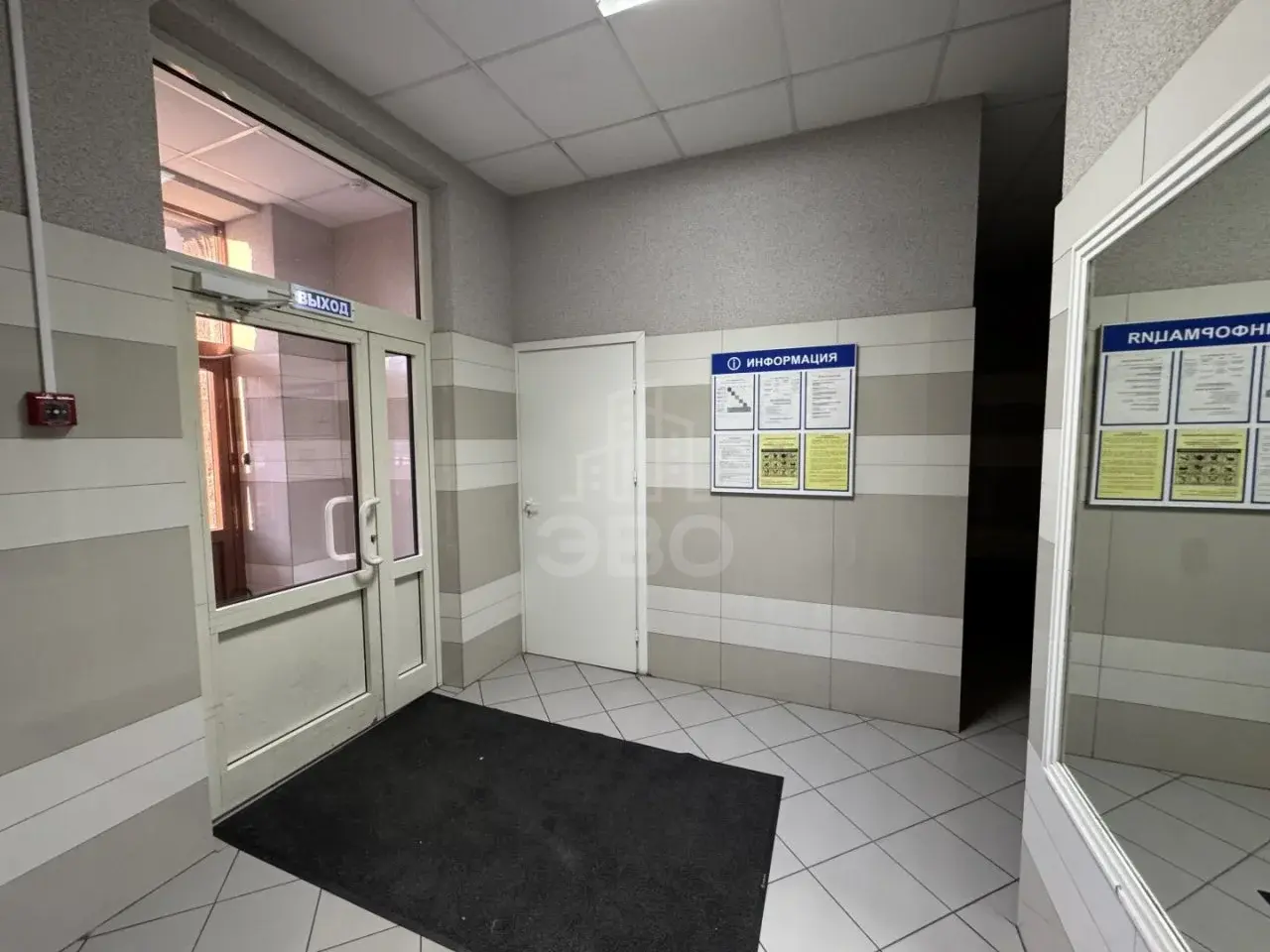 трехкомнатная квартира в Санкт-Петербурге по адресу: Заневский проспект, 32, к 3, литера А