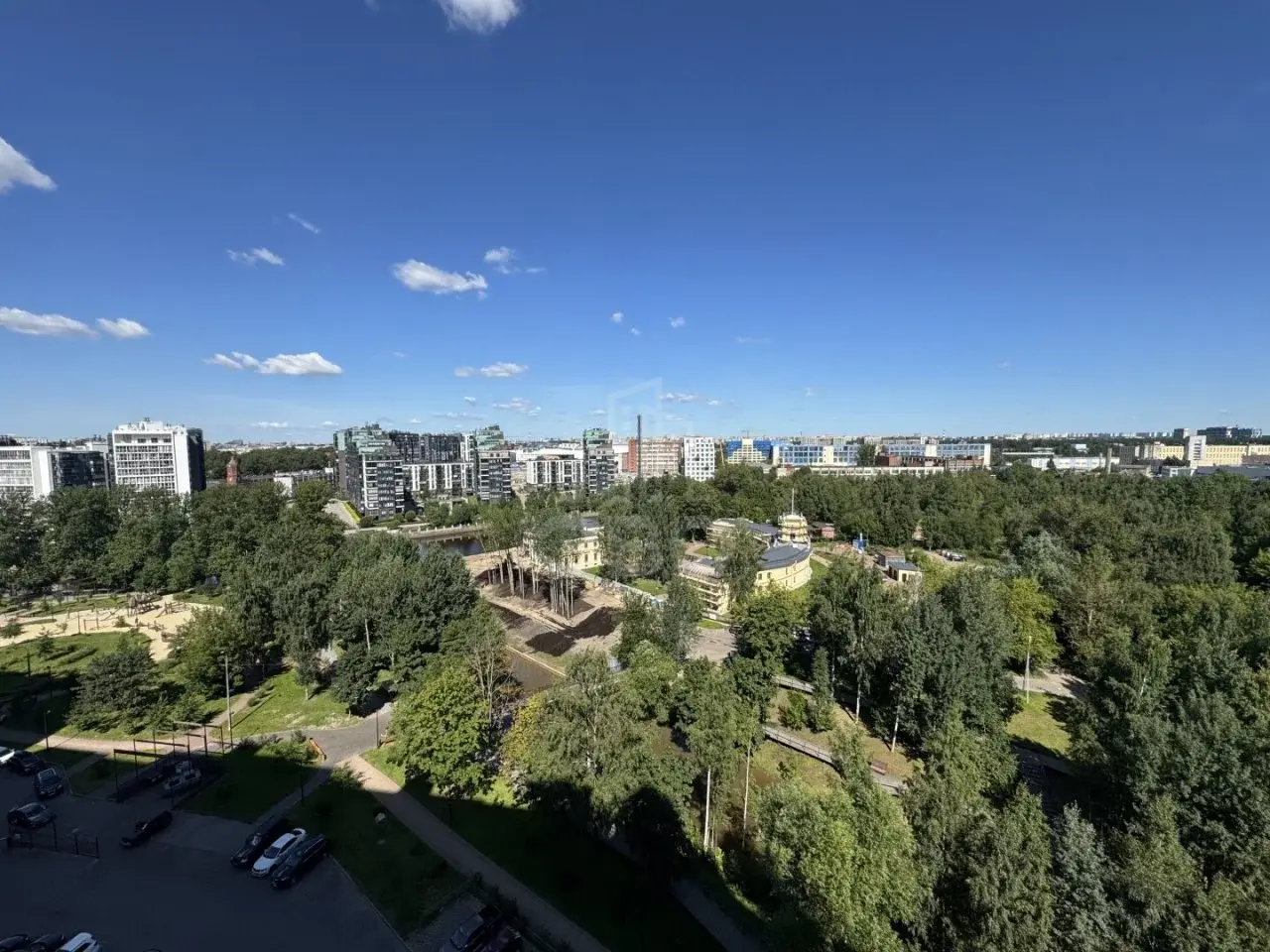 трехкомнатная квартира в Санкт-Петербурге по адресу: Заневский проспект, 32, к 3, литера А