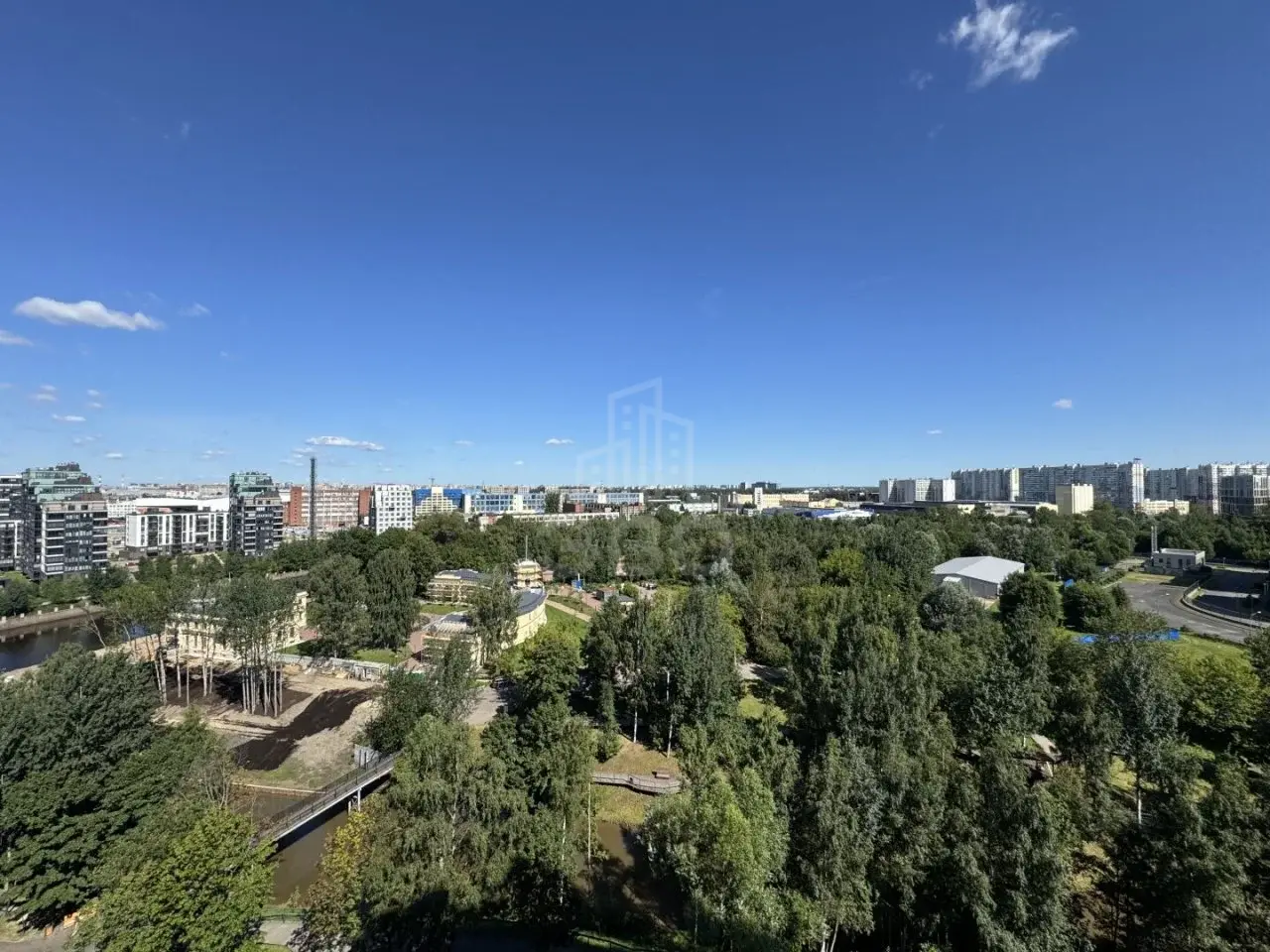 трехкомнатная квартира в Санкт-Петербурге по адресу: Заневский проспект, 32, к 3, литера А