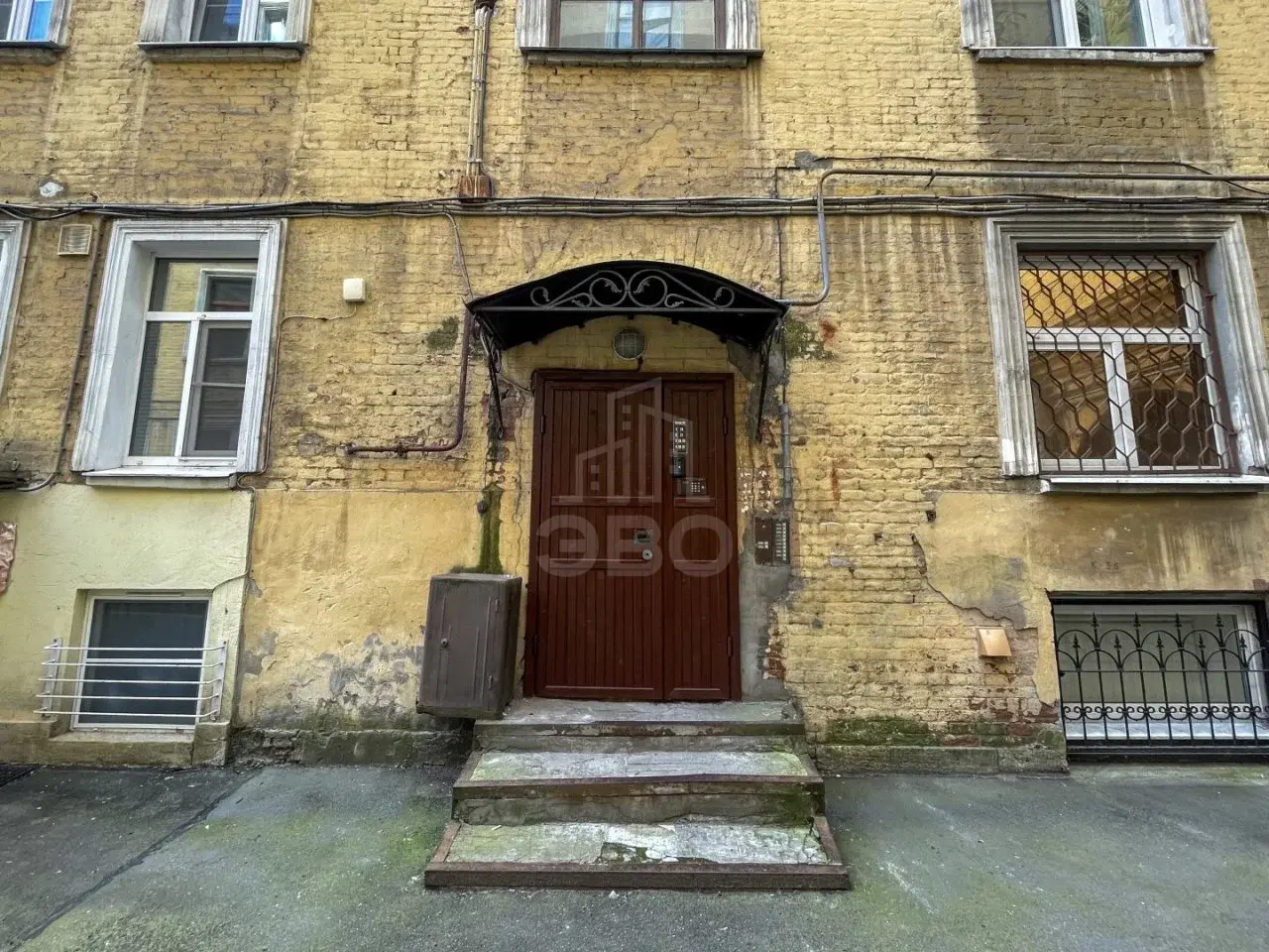 трехкомнатная квартира в Санкт-Петербурге по адресу: Гагаринская ул., 26