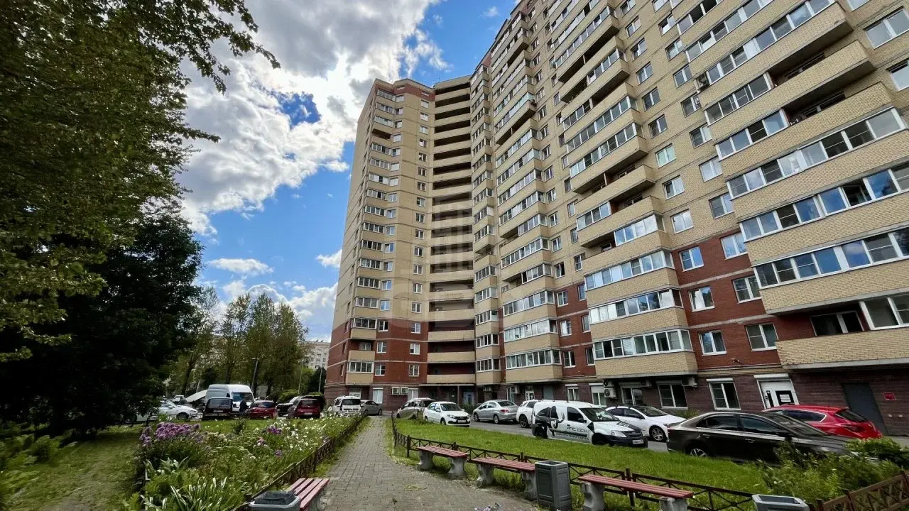 двухкомнатная квартира в Санкт-Петербурге по адресу: Юрия Гагарина проспект, 14, к 6, литера А