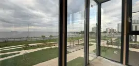 четырехкомнатная квартира в Санкт-Петербурге по адресу: Патриотов проспект, 33, строение 1