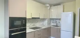 трехкомнатная квартира в Санкт-Петербурге по адресу: Шишкина ул., 309, к 1, строение 1