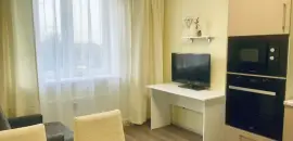 трехкомнатная квартира в Санкт-Петербурге по адресу: Шишкина ул., 309, к 1, строение 1