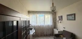 трехкомнатная квартира в Санкт-Петербурге по адресу: Парашютная ул., 12