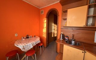 трехкомнатная квартира в Санкт-Петербурге по адресу: Купчинская ул., 15, к 2