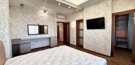 четырехкомнатная квартира в Санкт-Петербурге по адресу: Пражская ул., 44