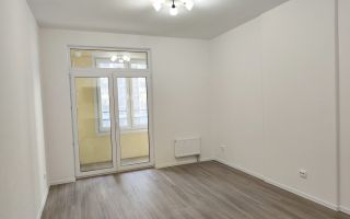 однокомнатная квартира в Санкт-Петербурге по адресу: Октябрьская наб., 40, строение 1