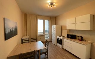 четырехкомнатная квартира в Санкт-Петербург по адресу: Кушелевская дорога., 5, к 8