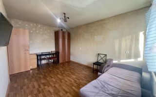 двухкомнатная квартира в Санкт-Петербурге по адресу: Пионерстроя ул., 6