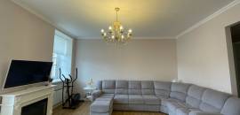 трехкомнатная квартира в Санкт-Петербурге по адресу: 6-я Советская ул., 8