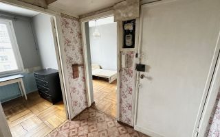 трехкомнатная квартира в Санкт-Петербурге по адресу: Ленинский проспект, 125, к 3