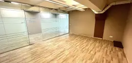 коммерция в Санкт-Петербурге по адресу: Оптиков ул., 4