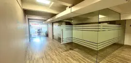 коммерция в Санкт-Петербурге по адресу: Оптиков ул., 4