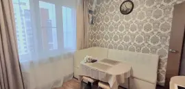 однокомнатная квартира в Санкт-Петербурге по адресу: Маршала Казакова ул., 82, к 1