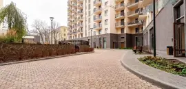 четырехкомнатная квартира в Санкт-Петербурге по адресу: Малодетскосельский проспект, 40
