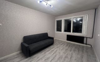 трехкомнатная квартира в Санкт-Петербург по адресу: Демьяна Бедного ул., 30, к 1